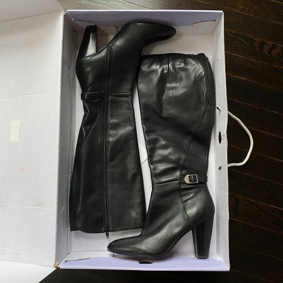 Sleek Premium Leather Shayna Heeled Boots - Picture 1 of 8